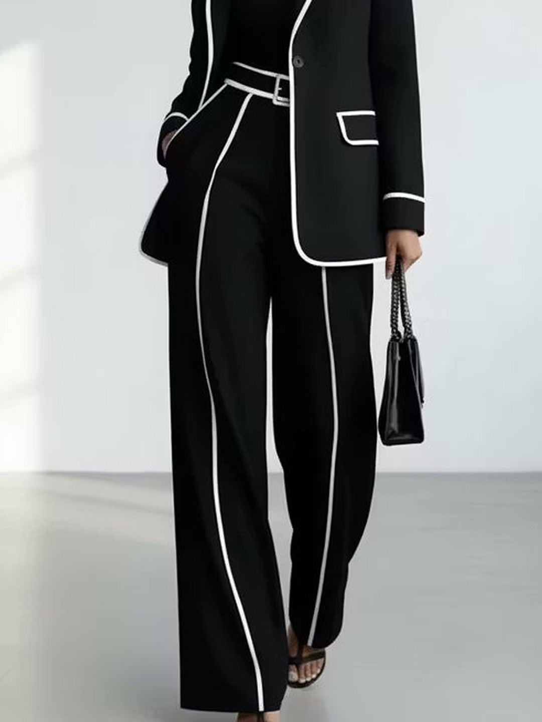 Clementina | Conjunto Blazer y Pantalón con Ribetes en Contraste, Negro